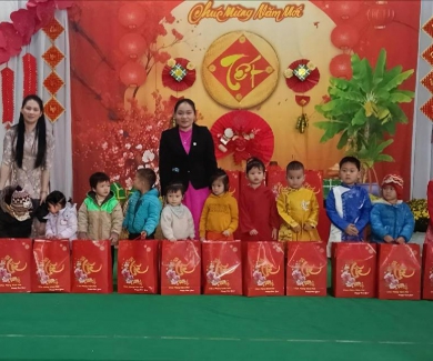 HOẠT ĐỘNG TRẢI NGHIỆM TẾT - LAN TỎA YÊU THƯƠNG, GẮN KẾT NHÀ TRƯỜNG VÀ PHỤ HUYNH 
